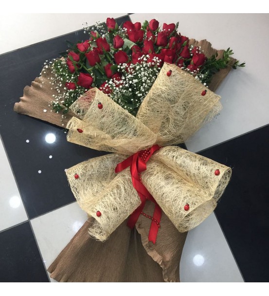 25 li gül buketi