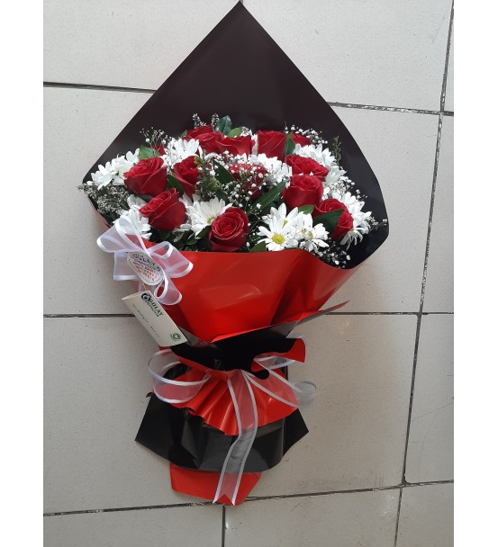 15 GÜLLÜ PAPATYA BUKETİ